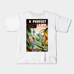 A perfect lawn Kids T-Shirt